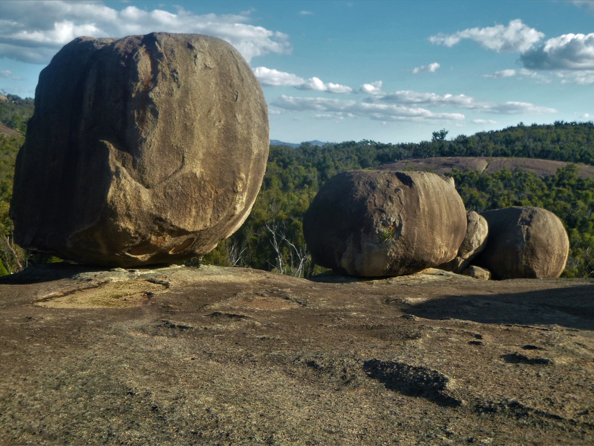 Wallangarra Ridge: Girraween National Park