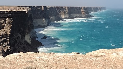 Where Nullarbor Plain meets Great Southern Ocean