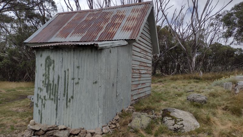 Pipers Ck Shelter. Kosciuszko NP.